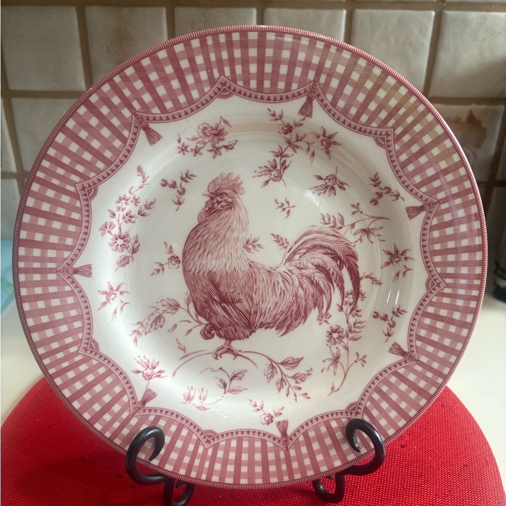 Queen's Red Rooster 🐓 Dinner Serving Plate by Churchill
